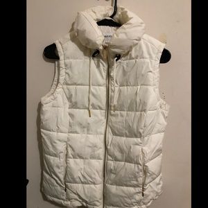 Calvin Klein women’s puffer vest SIZE Small